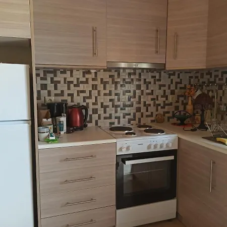 Chrysianna Seaview Апартаменты *