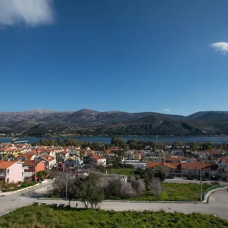 Chrysianna Seaview *