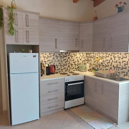 Chrysianna Seaview Аргостолион