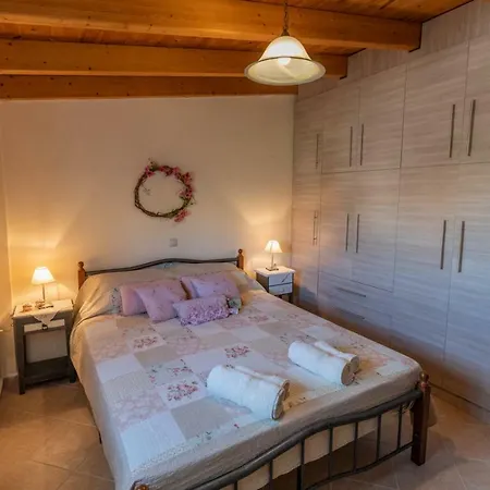 Chrysianna Seaview Апартаменты Аргостолион