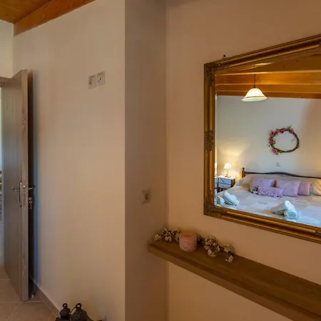 Chrysianna Seaview Аргостолион